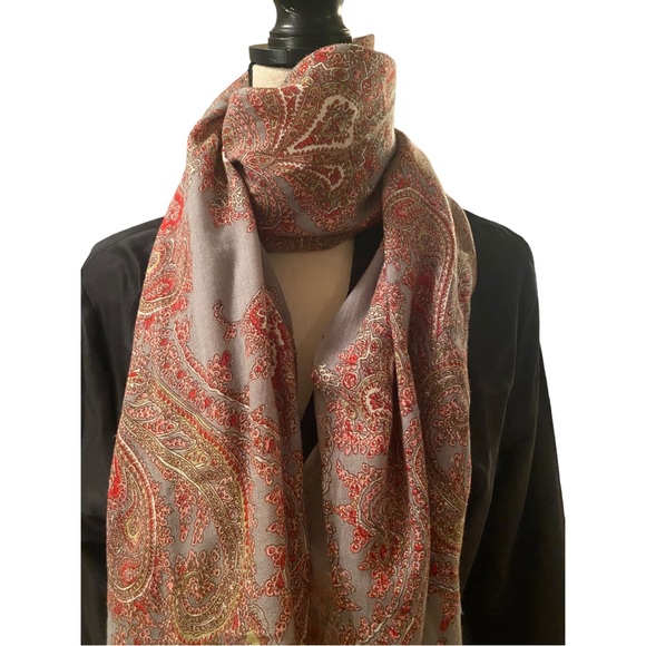 Womens Scarf/Shawl - Picture 3 of 8